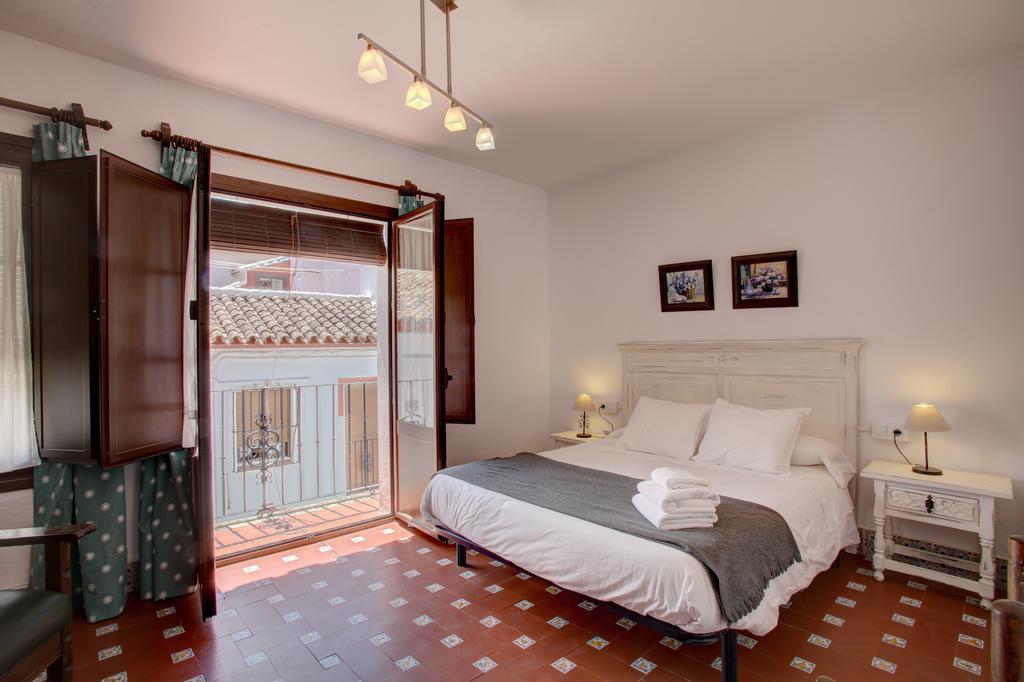 Apartamentos Tenorio Ronda Luaran gambar
