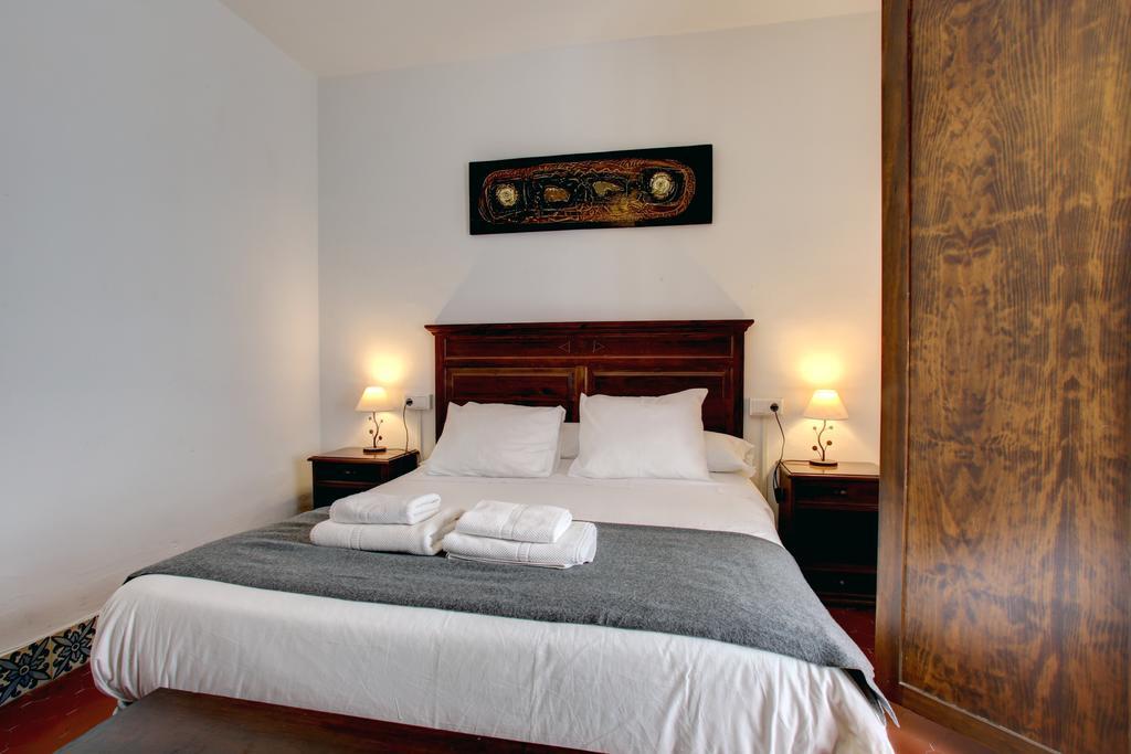 Apartamentos Tenorio Ronda Luaran gambar
