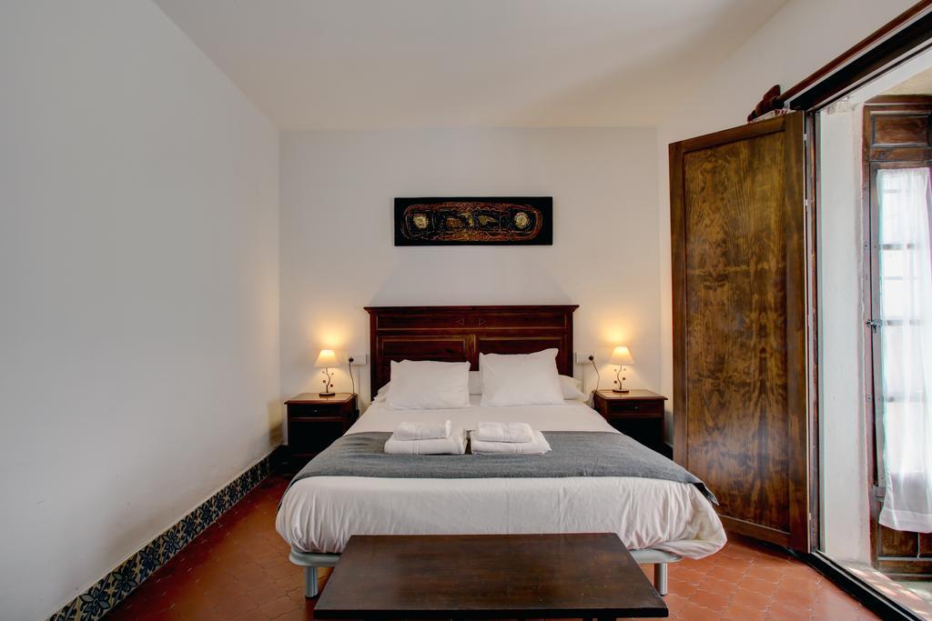 Apartamentos Tenorio Ronda Luaran gambar